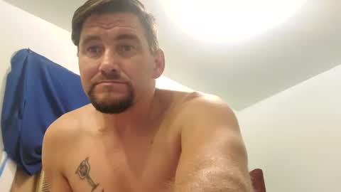 Snapshot of maxx916 chatting on October 2025 07:31:02 AM Max online show from October 2025 07:31:02 AM