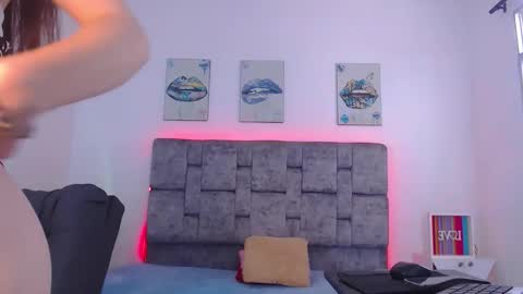 maxylody_69 online show from December 2025 02:59:01 PM