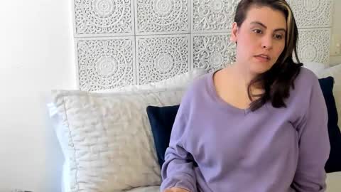 Victoria online show from January 2025 05:30:02 PM