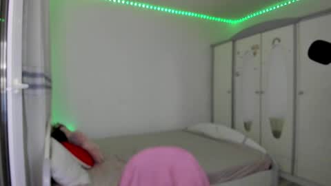 Maya online show from April 2026 06:09:02 PM