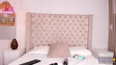 Maya online show from October 2025 03:43:01 AM