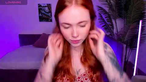 Maya online show from September 2025 02:06:01 AM