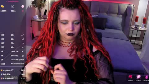 Maya Mils online show from April 2026 07:45:01 AM