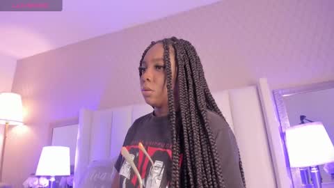 Maya online show from February 2025 04:07:01 AM