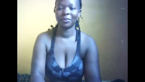 Snapshot of mayah_sexy chatting on February 2026 07:40:01 AM mayah_sexy online show from February 2026 07:40:01 AM