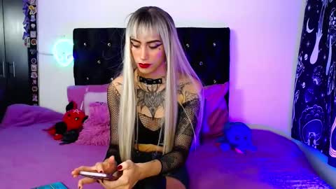 mayaredd online show from March 2025 12:48:01 AM