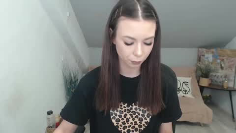 mayawill online show from January 2026 01:38:01 PM