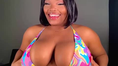 MayBabi online show from December 2024 02:16:02 PM