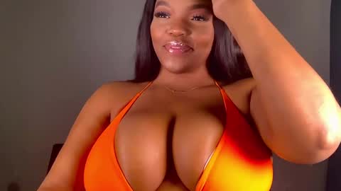 Snapshot of maybabi chatting on December 2024 02:14:02 PM MayBabi online show from December 2024 02:14:02 PM