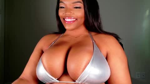 Snapshot of maybabi chatting on February 2025 02:21:01 PM MayBabi online show from February 2025 02:21:01 PM