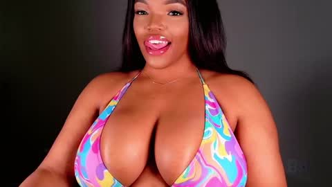 Snapshot of maybabi chatting on February 2025 10:43:02 PM MayBabi online show from February 2025 10:43:02 PM