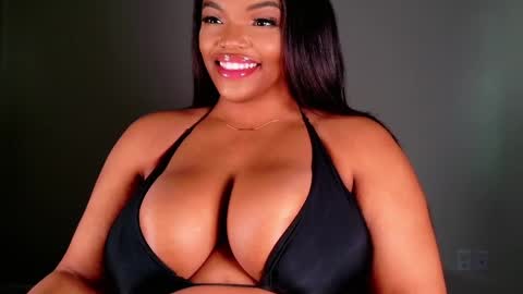 Snapshot of maybabi chatting on February 2025 02:33:01 PM MayBabi online show from February 2025 02:33:01 PM