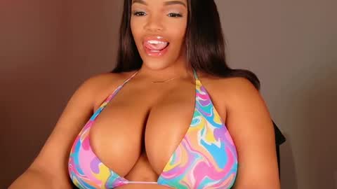 Snapshot of maybabi chatting on March 2025 12:09:01 PM MayBabi online show from March 2025 12:09:01 PM