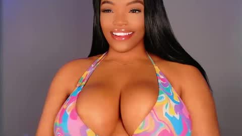 Snapshot of maybabi chatting on October 2025 03:09:01 PM MayBabi online show from October 2025 03:09:01 PM