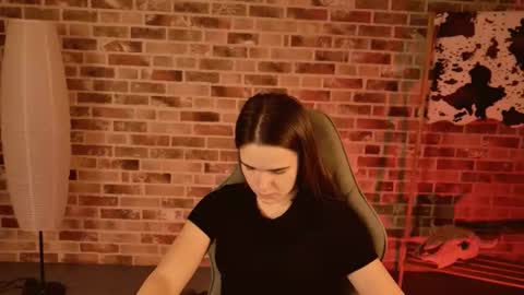 Snapshot of maybloom_ chatting on November 2025 05:18:02 AM maybloom_ online show from November 2025 05:18:02 AM