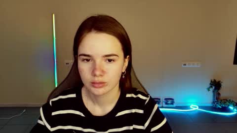 maybloom_ online show from February 2026 06:40:02 AM