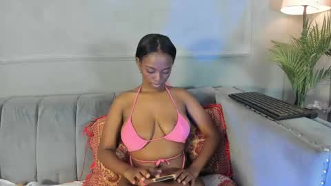 mayevanss online show from October 2025 03:46:02 PM