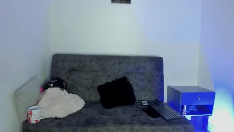 maykel_and_mike online show from January 2026 01:15:02 PM