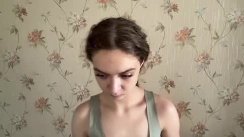 Lily  online show from June 2026 09:13:02 AM
