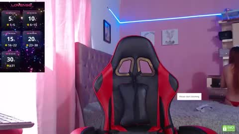Snapshot of mayte_girls__ chatting on October 2025 02:04:02 PM mayte online show from October 2025 02:04:02 PM