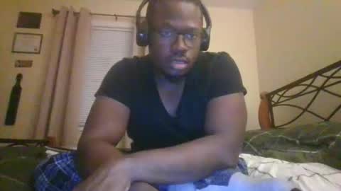 Mark online show from October 2025 04:37:02 AM