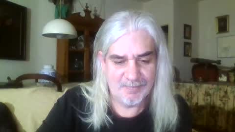 Snapshot of mc_manu chatting on December 2024 07:33:01 PM Manu online show from December 2024 07:33:01 PM