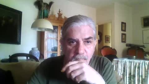 Snapshot of mc_manu chatting on December 2024 03:02:01 PM Manu online show from December 2024 03:02:01 PM