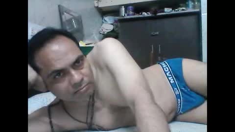 Snapshot of mcaraj2 chatting on May 2026 07:29:01 PM mcaraj2 online show from May 2026 07:29:01 PM