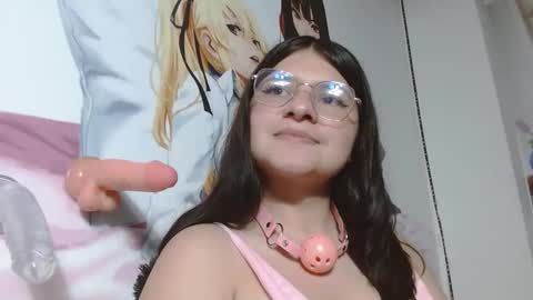 mackenna av online show from February 2025 02:20:02 PM