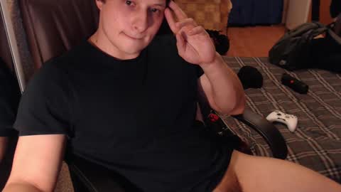 mclovi19 online show from December 2024 02:12:01 PM