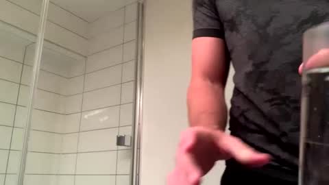 mcr8080 online show from December 2024 09:40:02 PM