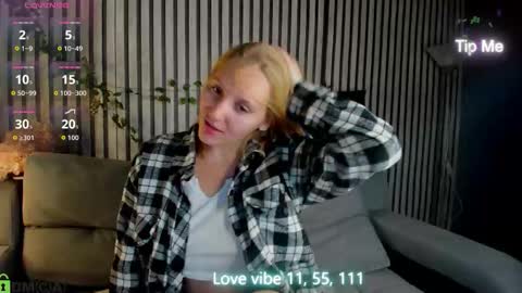 Melissa online show from February 2026 01:04:02 AM