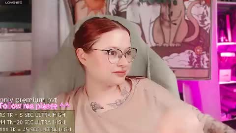 Snapshot of me_hanna chatting on June 2026 01:59:01 AM Hanna online show from June 2026 01:59:01 AM