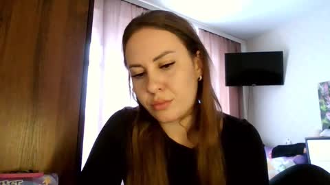 meadoweyes_ online show from September 2025 06:51:01 AM