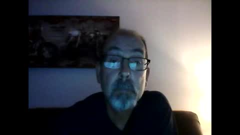 me at home online show from December 2024 09:37:01 PM