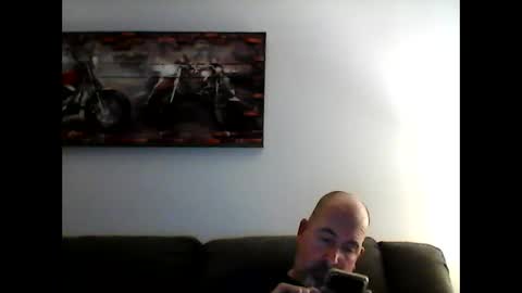 me at home online show from January 2025 04:15:02 AM