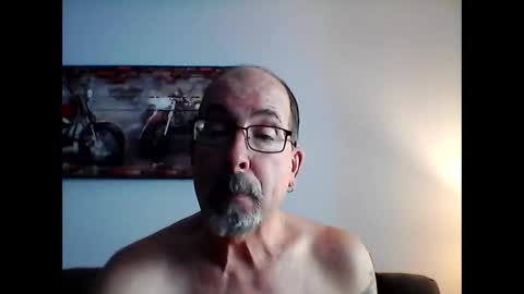 me at home online show from February 2025 03:41:02 PM
