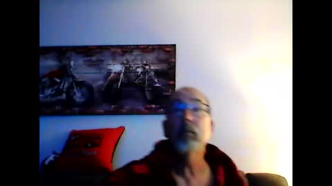 me at home online show from September 2025 11:32:01 AM