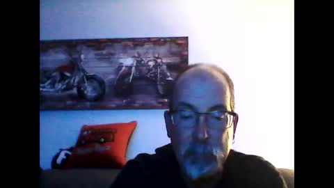 me at home online show from September 2025 02:57:01 AM
