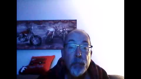 me at home online show from September 2025 10:06:02 AM
