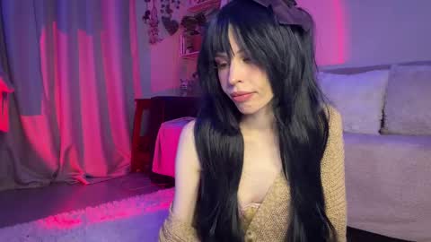 Nicole online show from April 2026 06:12:01 PM