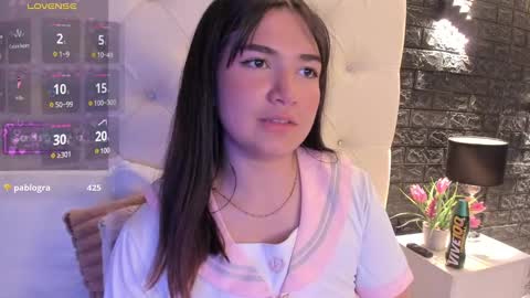     online show from February 2025 02:43:02 PM