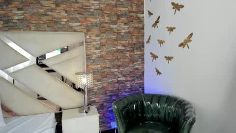     online show from September 2025 12:27:02 PM