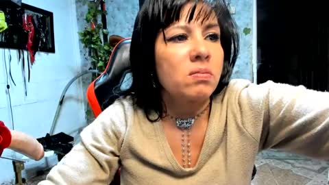 megan grace 20 online show from February 2025 03:31:02 PM