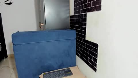Snapshot of megan_greyxx chatting on May 2026 10:46:01 AM megan_greyxx online show from May 2026 10:46:01 AM