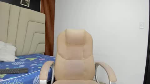 Megan online show from October 2025 03:03:02 AM