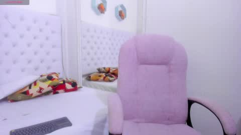 Megan online show from April 2026 10:54:02 PM