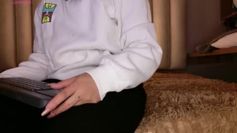     online show from February 2026 12:13:02 PM