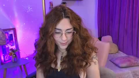                 Laura                 online show from March 2026 11:45:02 PM