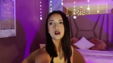 Snapshot of megan_saint chatting on June 2026 02:21:02 PM megan_saint online show from June 2026 02:21:02 PM